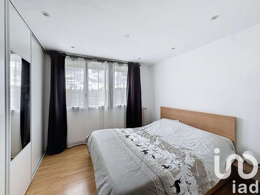Photo 8 - Appartement à NEUILLY-SUR-MARNE