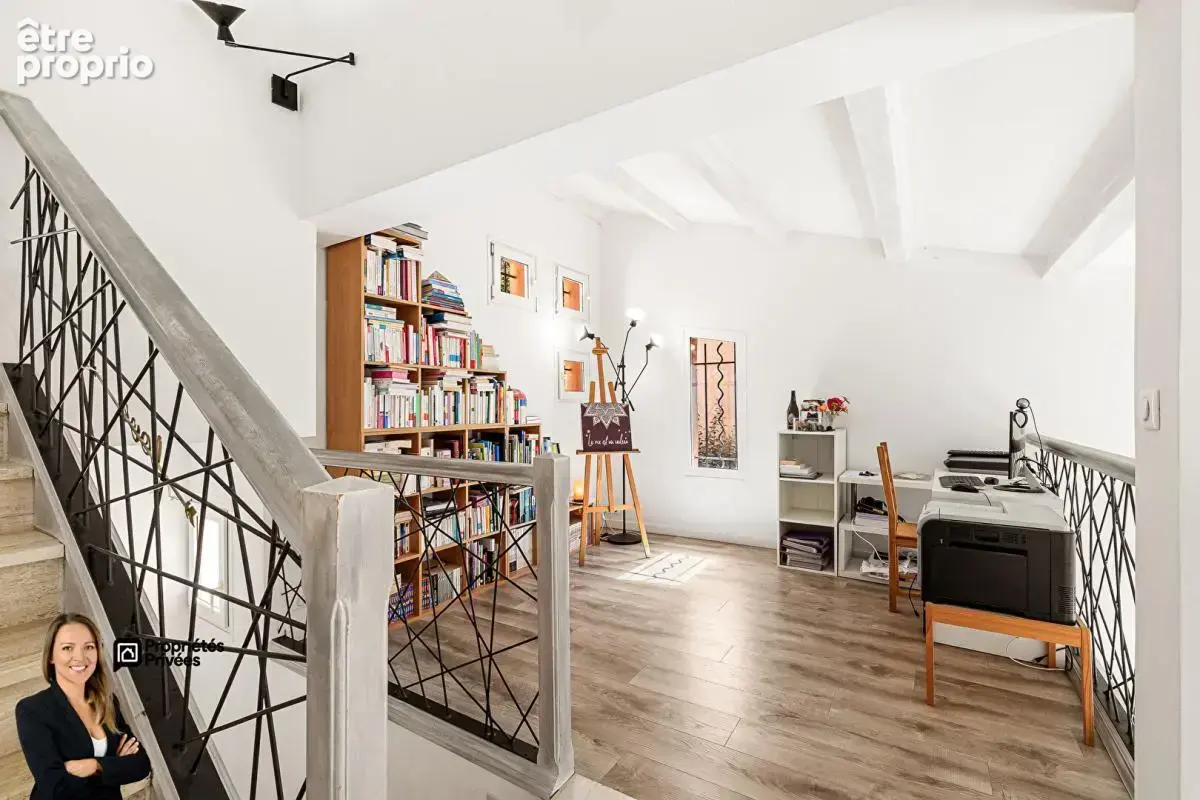Maison 6 pièces de 142 m2 avec garage et piscine - photo 4