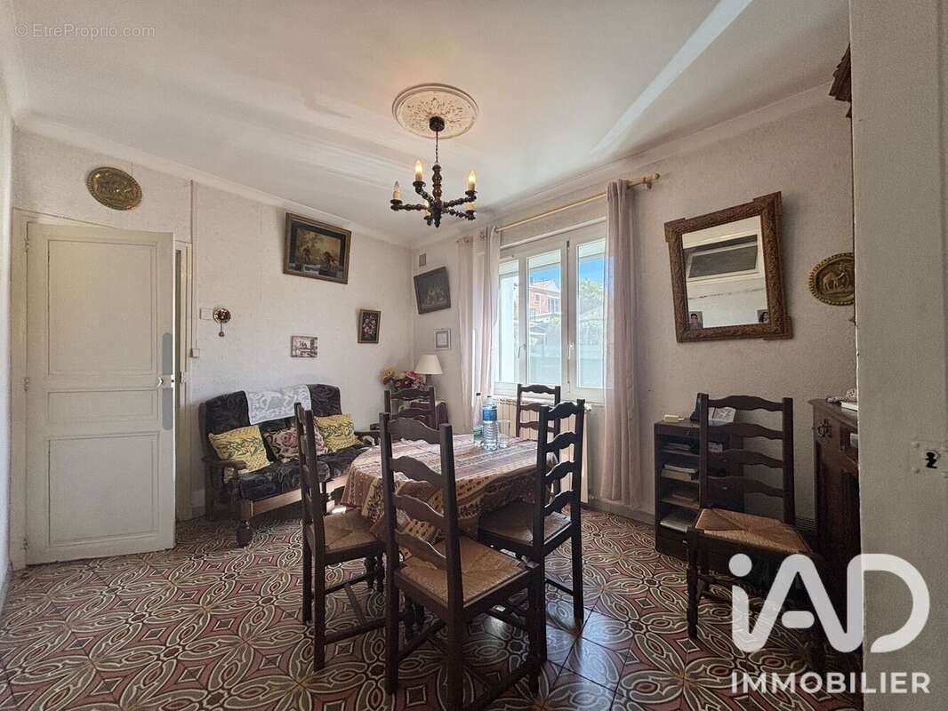 Photo 5 - Maison à LESPIGNAN