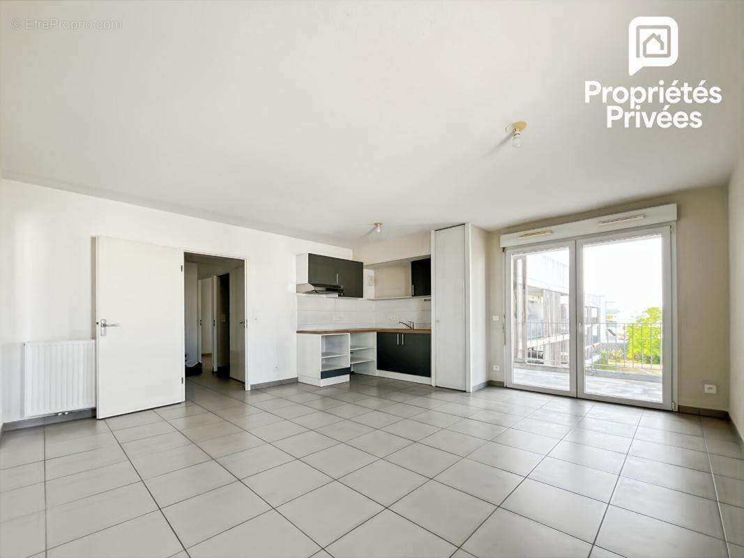 Appartement T3 avec terrasse dans une résidence sécurisée au coeur du quartier Courréjean à Villenave-d'Ornon - 63m² - 226 000 - photo 2