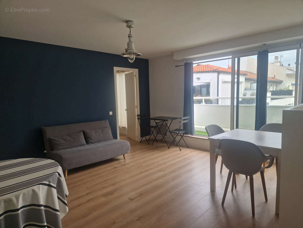 Appartement 2 PIECES avec cave et parking - ST JEAN DE LUZ - photo 9
