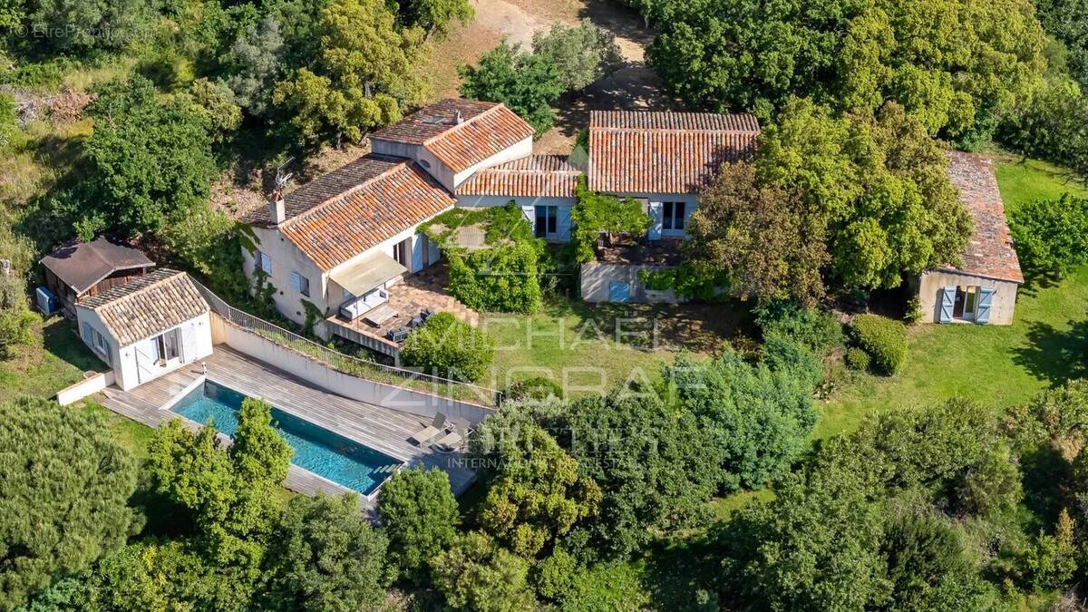Maison à RAMATUELLE