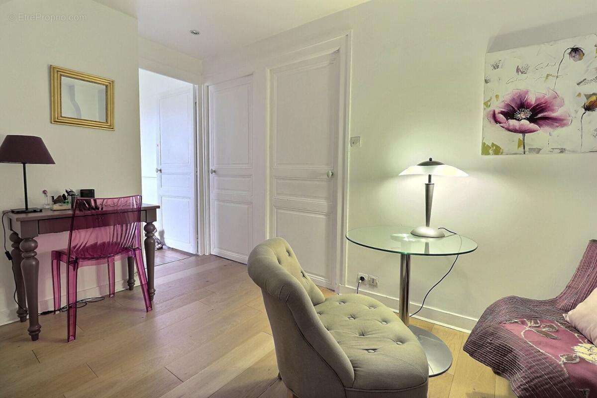 Maison à LES PONTS-DE-CE