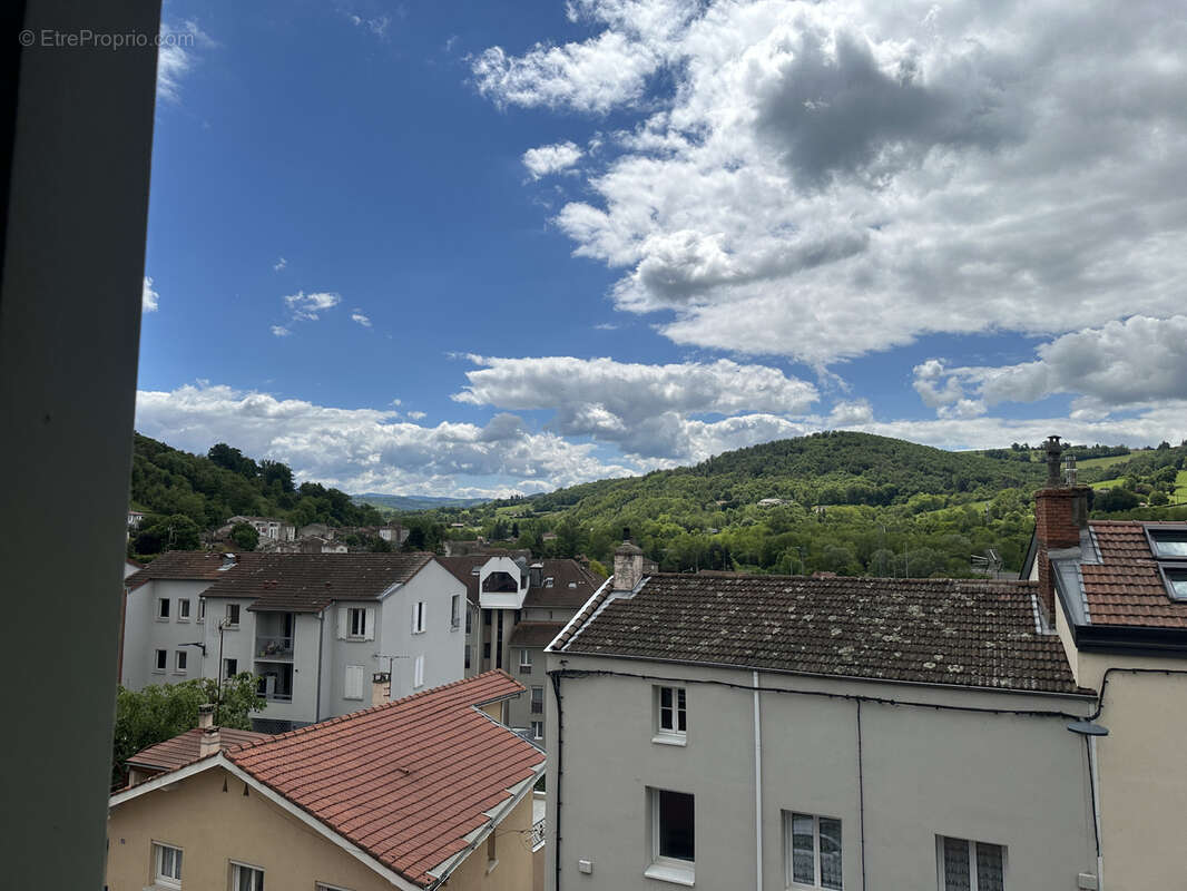 Appartement à LA FOUILLOUSE