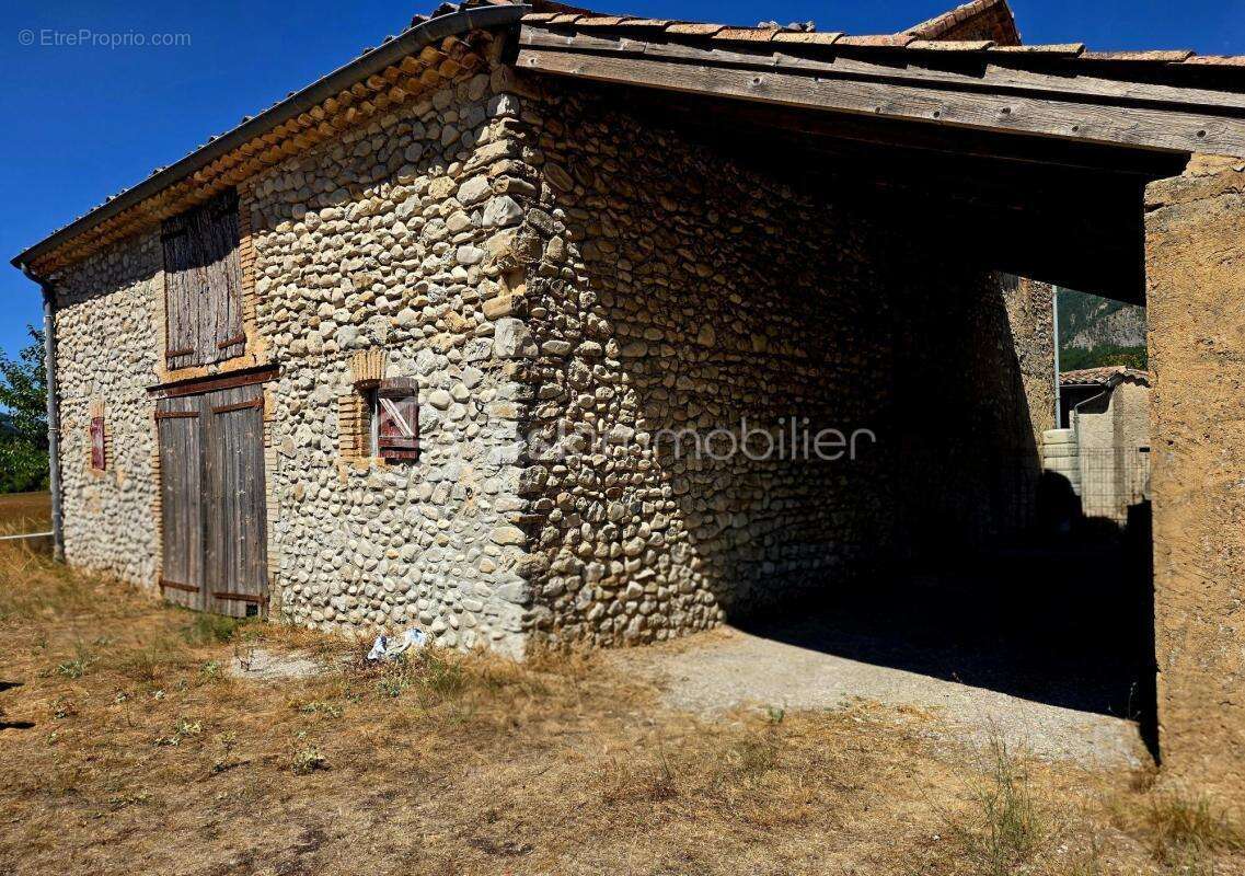Ancienne ferme de caractère sur 3,4 hectares – Un cadre de vie exceptionnel aux portes de Die - photo 6