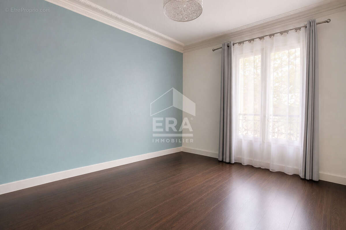 Appartement à CLICHY