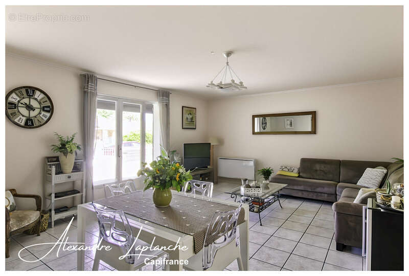 Dpt Tarn et Garonne (82), Maison de plain-pied parfaitement entretenue, au calme, avec piscine, garage et commerces accessibles  - photo 4