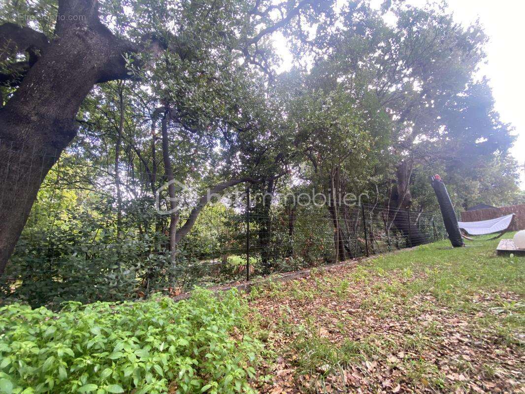 Maison à SIX-FOURS-LES-PLAGES