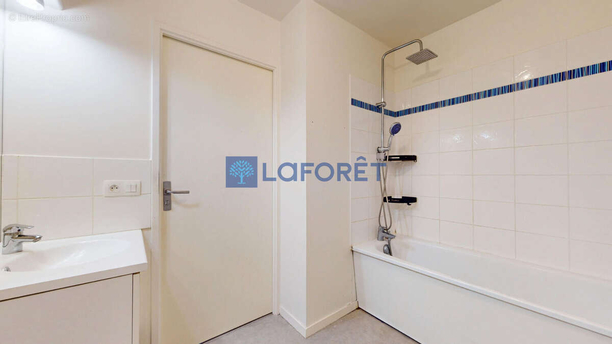 Appartement à ATHIS-MONS