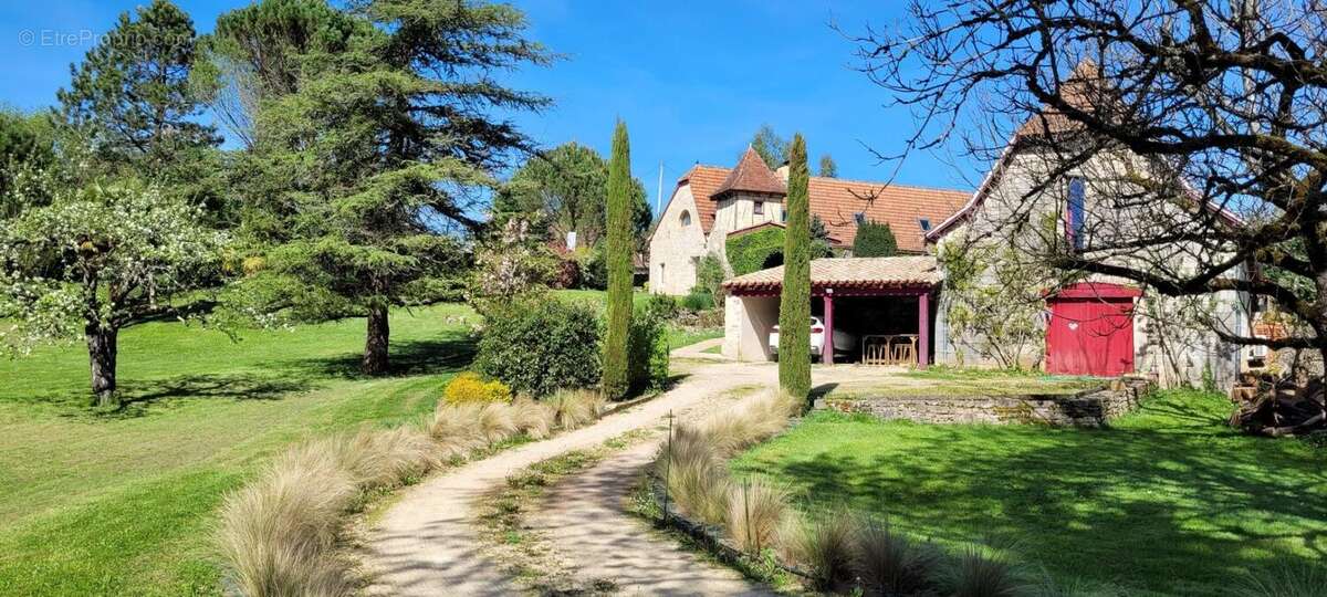 Maison à THEMINETTES