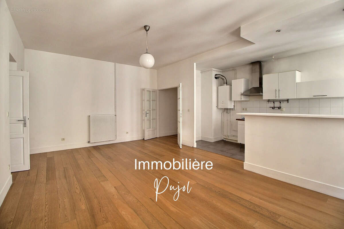 Appartement à MARSEILLE-7E