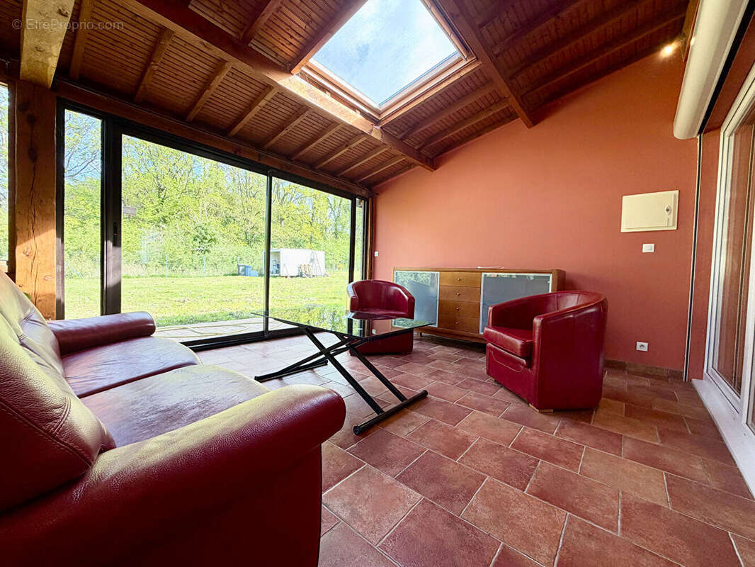 Maison à BRETEUIL
