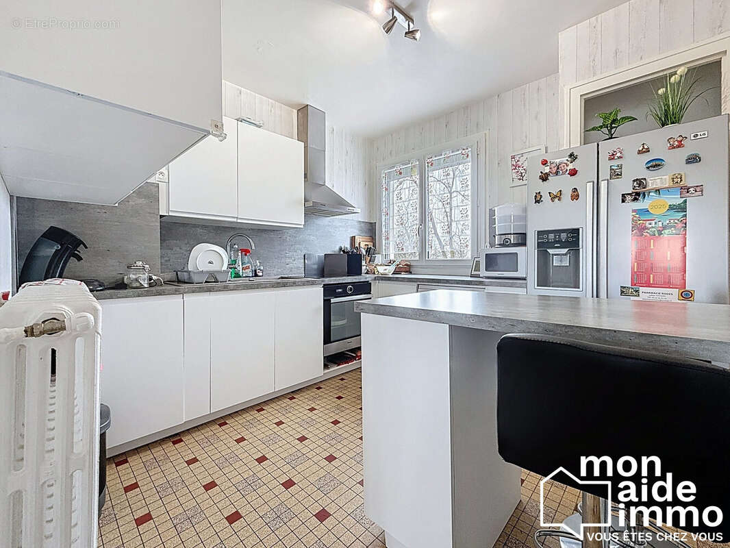 Appartement à THIVIERS
