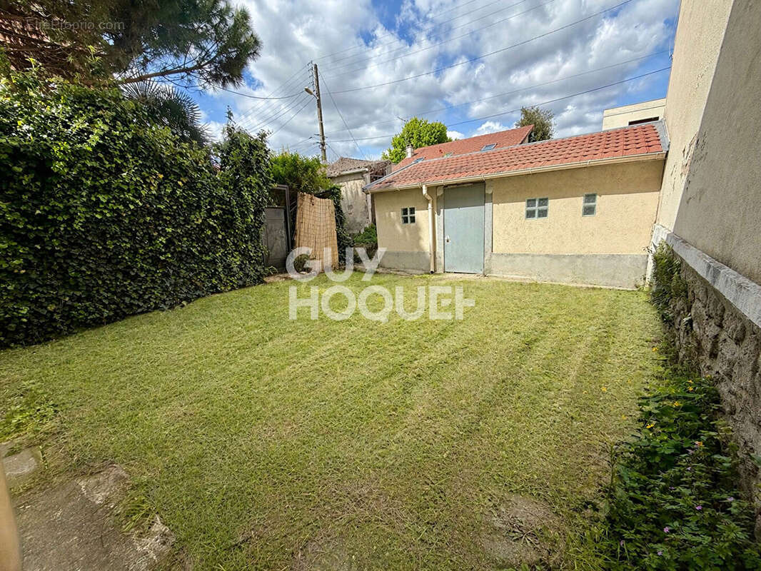 Appartement à NEUILLY-PLAISANCE