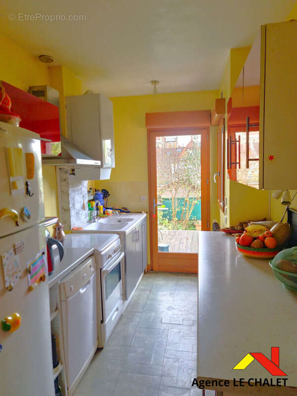 Maison Villeneuve Le Roi 4 pièce(s) 81.1 m2- 2 chambre(s) - photo 4