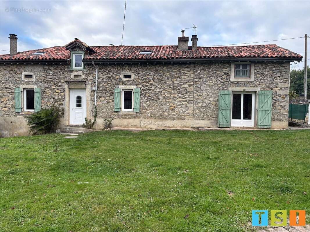 Maison à SAUVETERRE-DE-COMMINGES