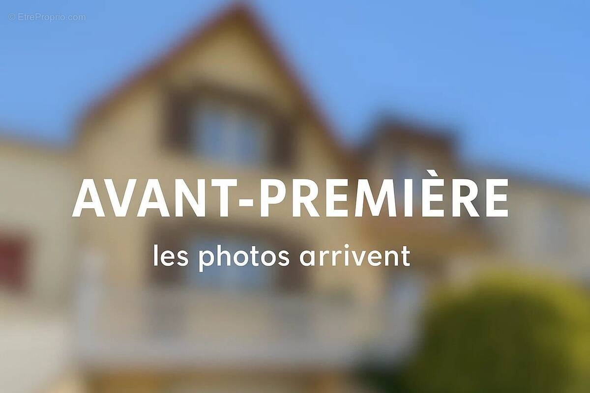 Maison à TREMBLAY-EN-FRANCE