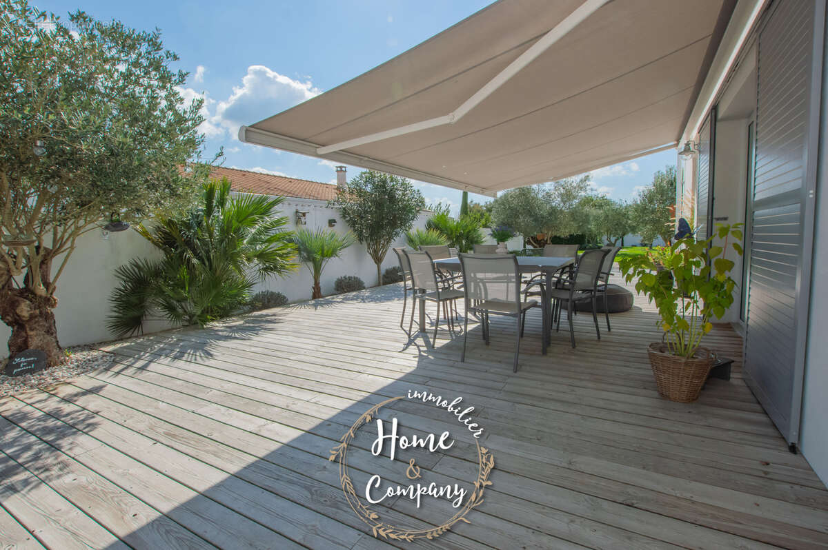 Maison à MORNAC-SUR-SEUDRE