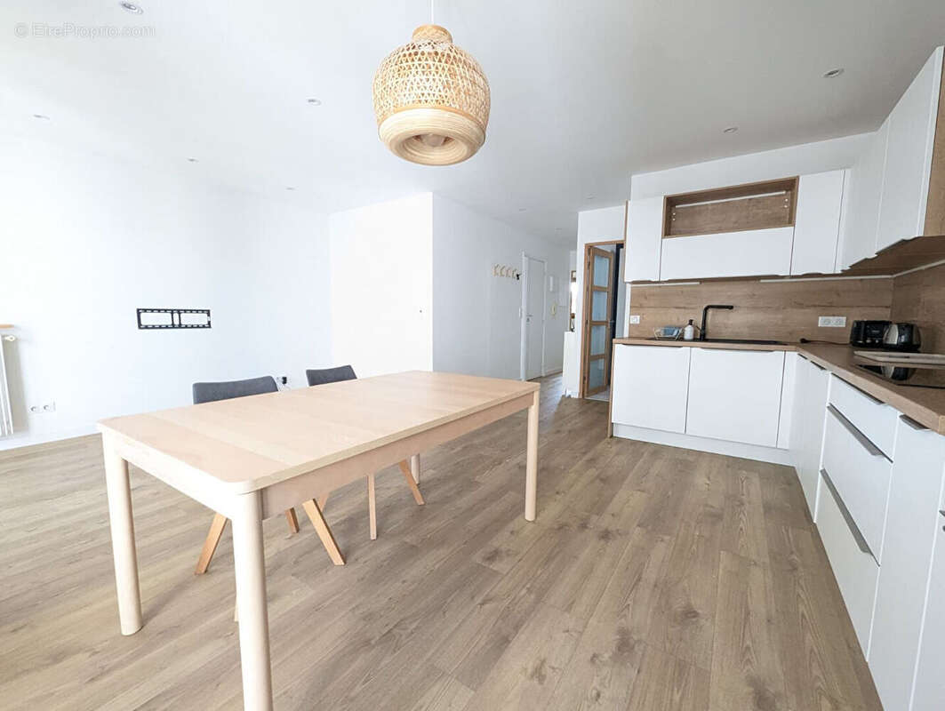 Appartement à FONTENAY-SOUS-BOIS