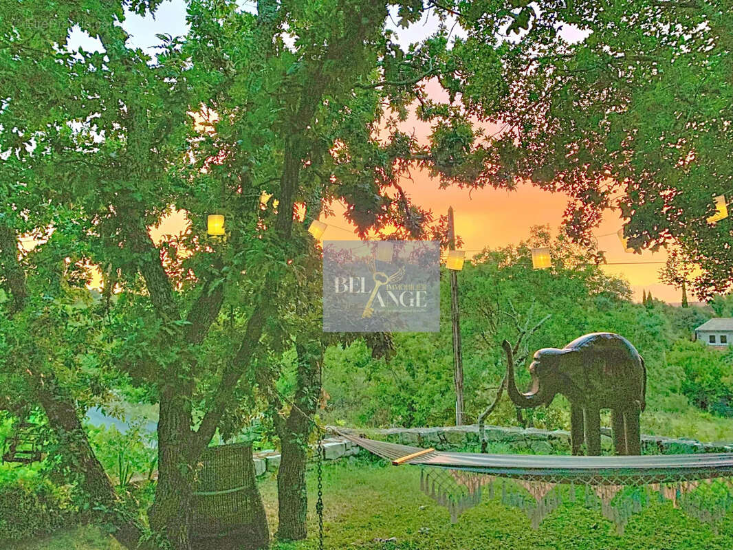 Maison à SAINT-ANDRE-DE-CRUZIERES