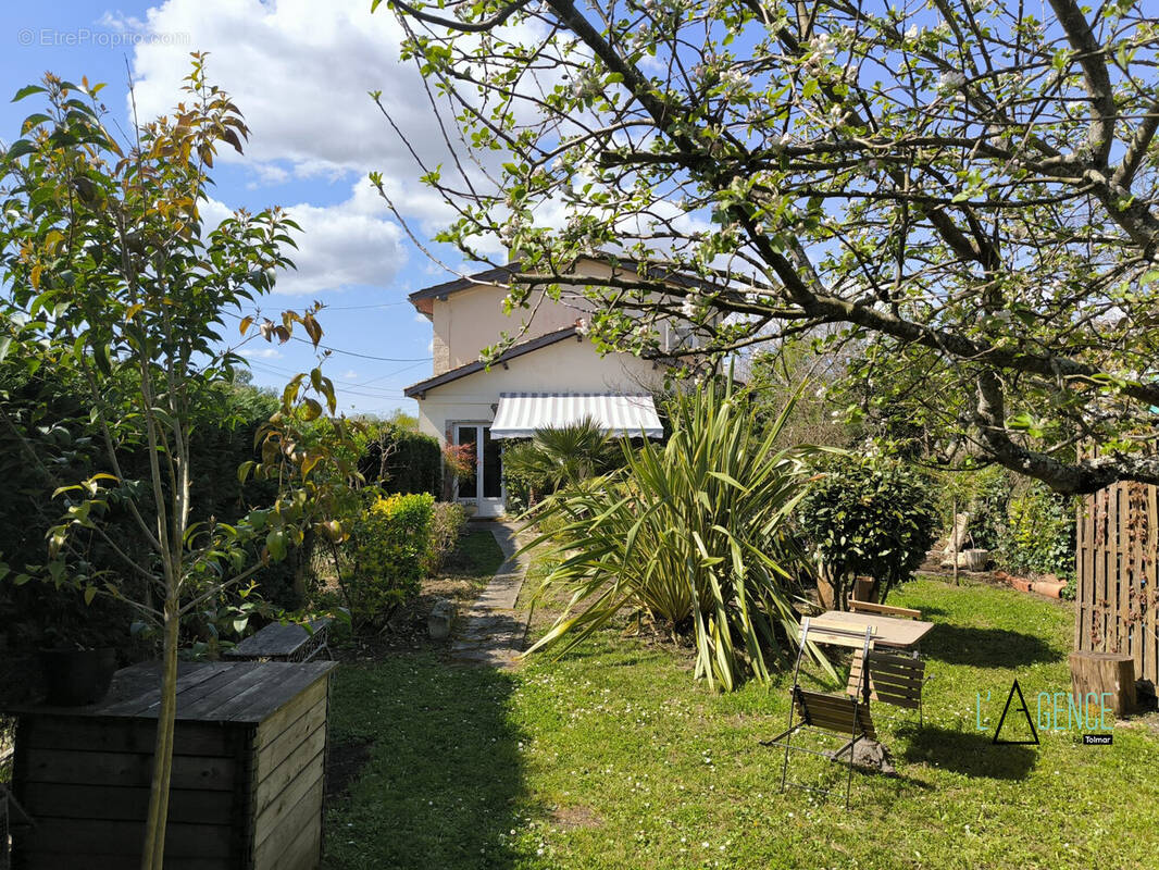 Maison à VERTHEUIL