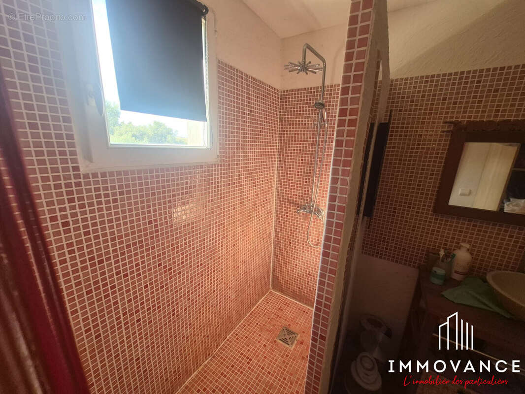 Maison 136 m² à Cournonsec  - photo 7