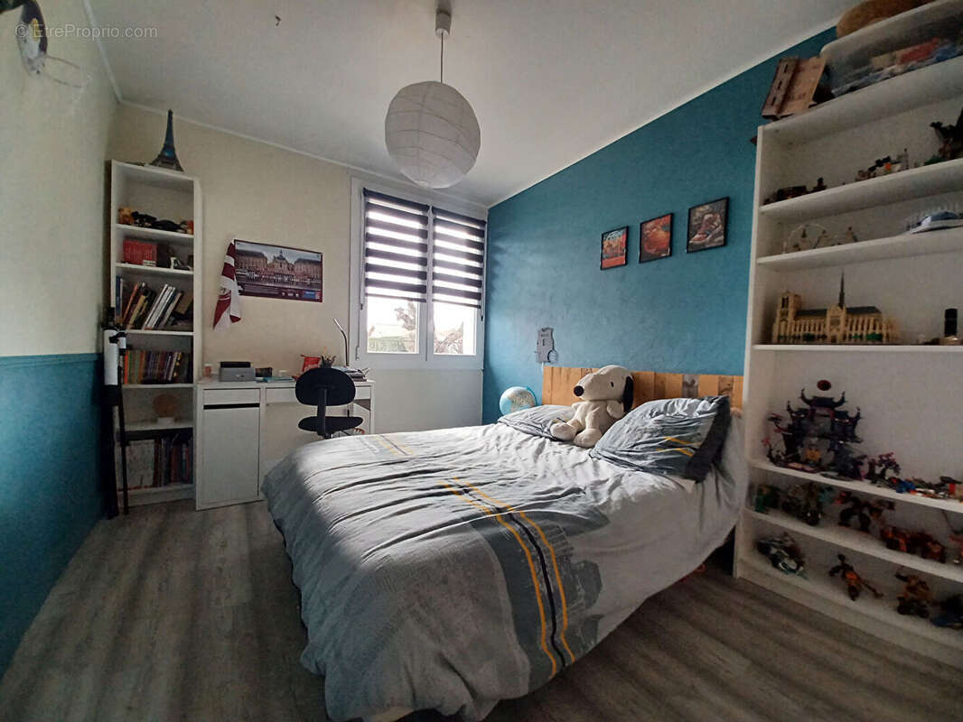 Maison à SAINT-LOUIS-DE-MONTFERRAND