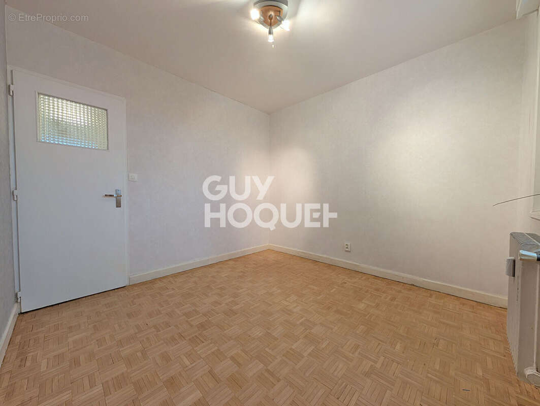 Butte, appartement 93 m², garage, balcon - photo 6
