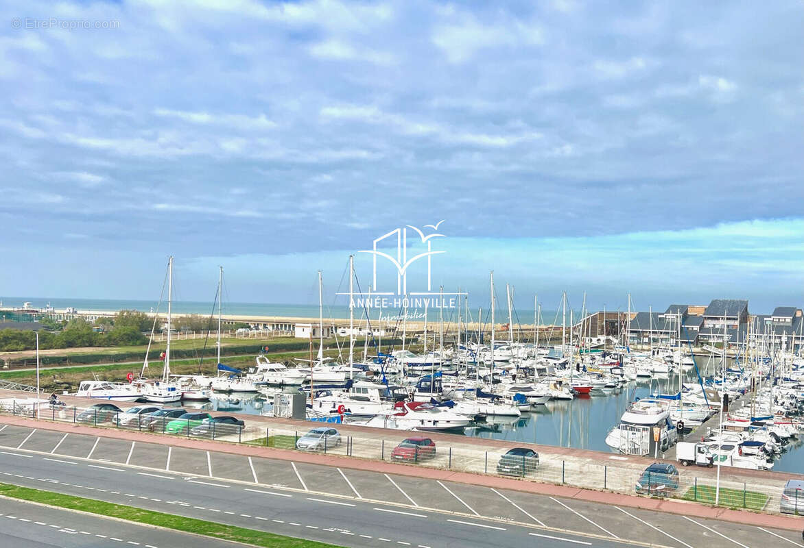 Appartement à DEAUVILLE