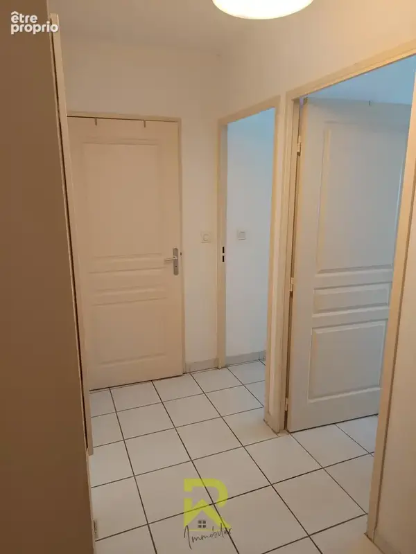 Appartement T3 en résidence sécurisée avec terrasse et place de parking  quartier Jean Moulin - photo 18