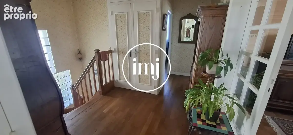 Maison 5 pièces 145 m² à vendre à Saint-Yrieix-La-Perche (87500) - photo 8