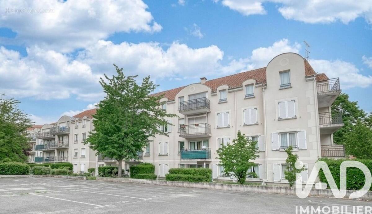 Photo 1 - Appartement à TORCY