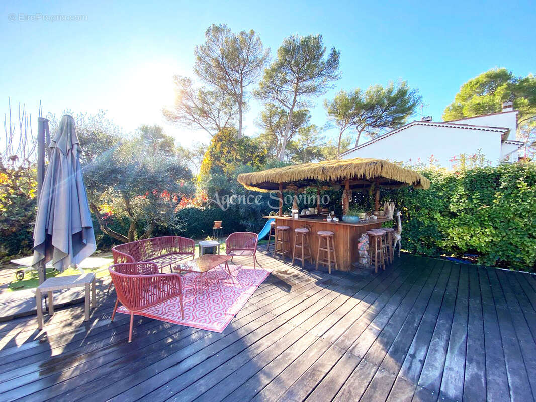 Maison à MOUGINS