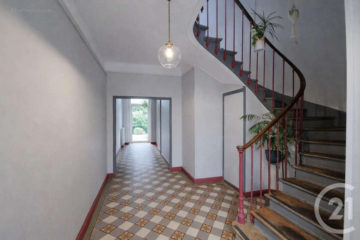 Appartement à MOISSY-CRAMAYEL