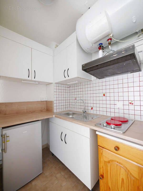 Kitchenette  - Appartement à NIMES