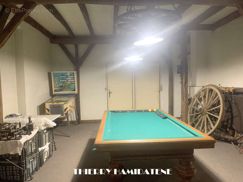 Val notre dame grande et belle maison 140m2 hbt 4 chambres ideal artisan s/sol total  100m2 3m de hauteur s/plafond grand jardin - photo 17
