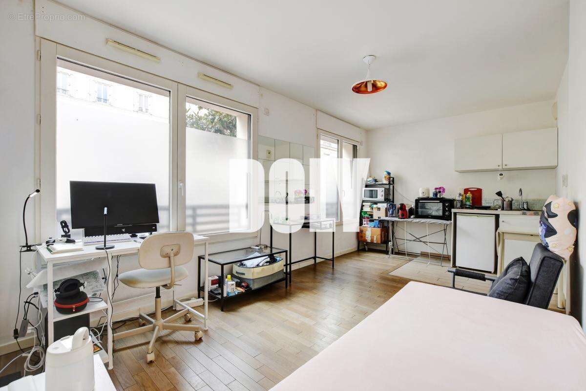 Appartement à LEVALLOIS-PERRET