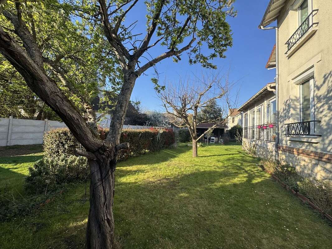 Maison à SAINT-PRIX