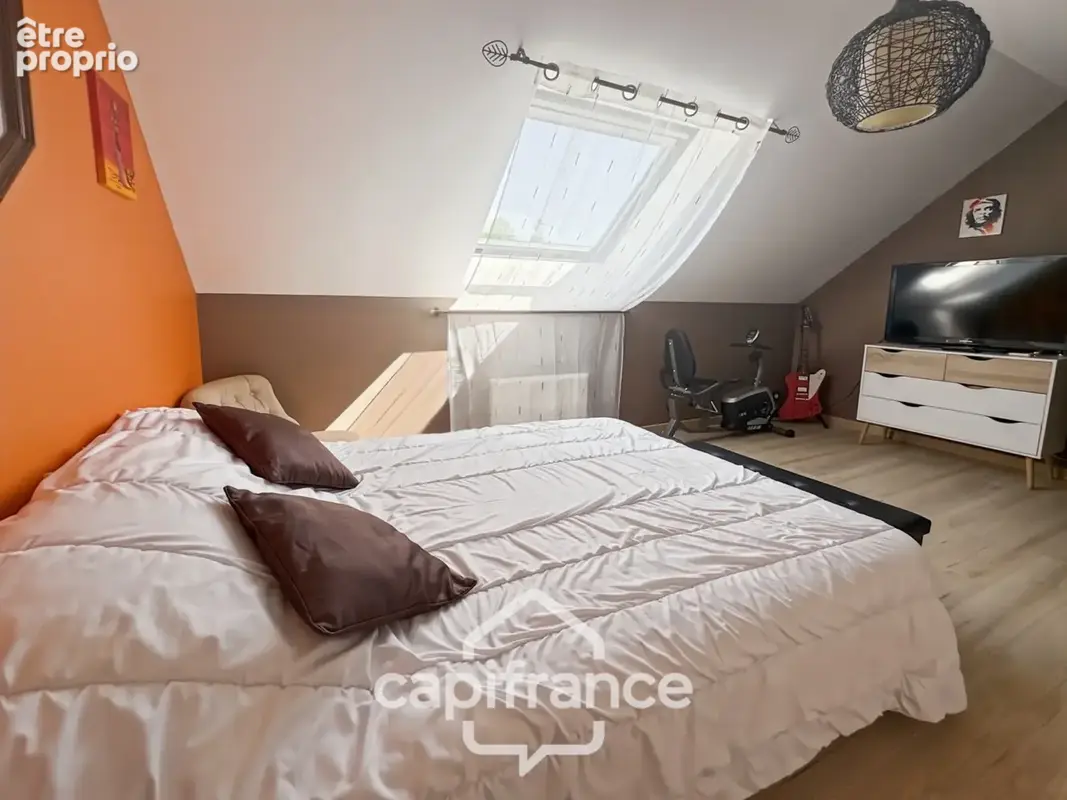 Maison familiale de 131 m2 sur la commune de LAIVES - photo 18