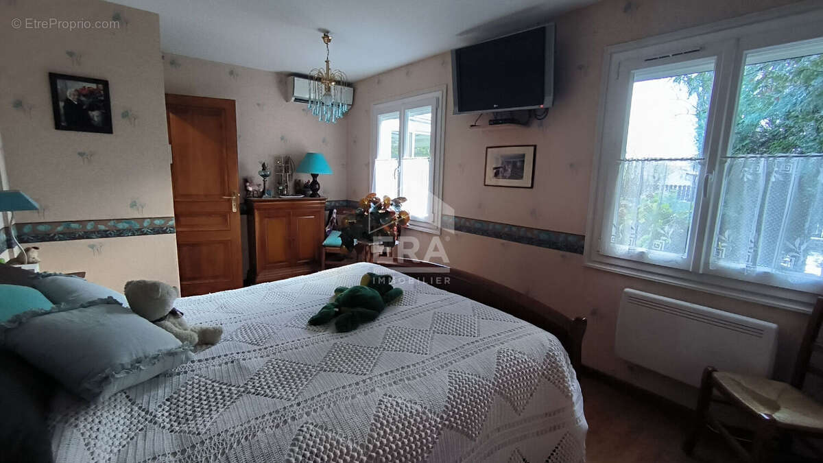 Maison à SAINT-GERMAIN-LES-ARPAJON