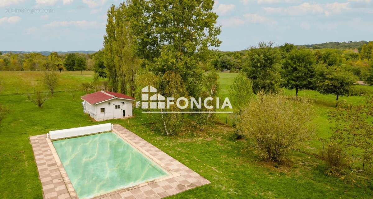 Maison à SAINT-NEXANS