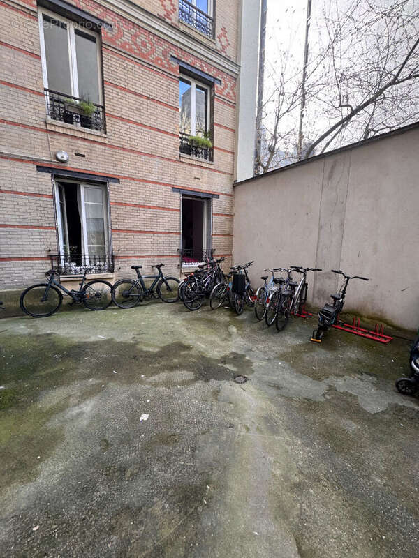 Appartement à PARIS-19E