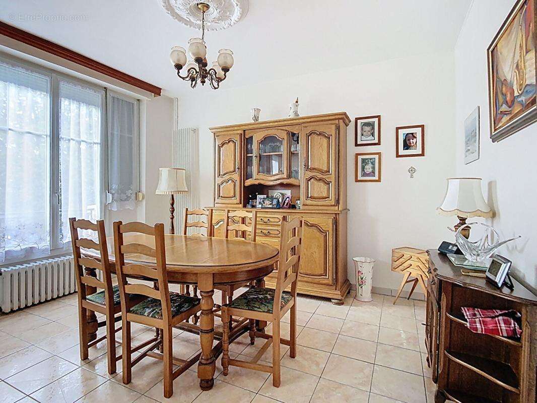 Maison à SAINT-MAX