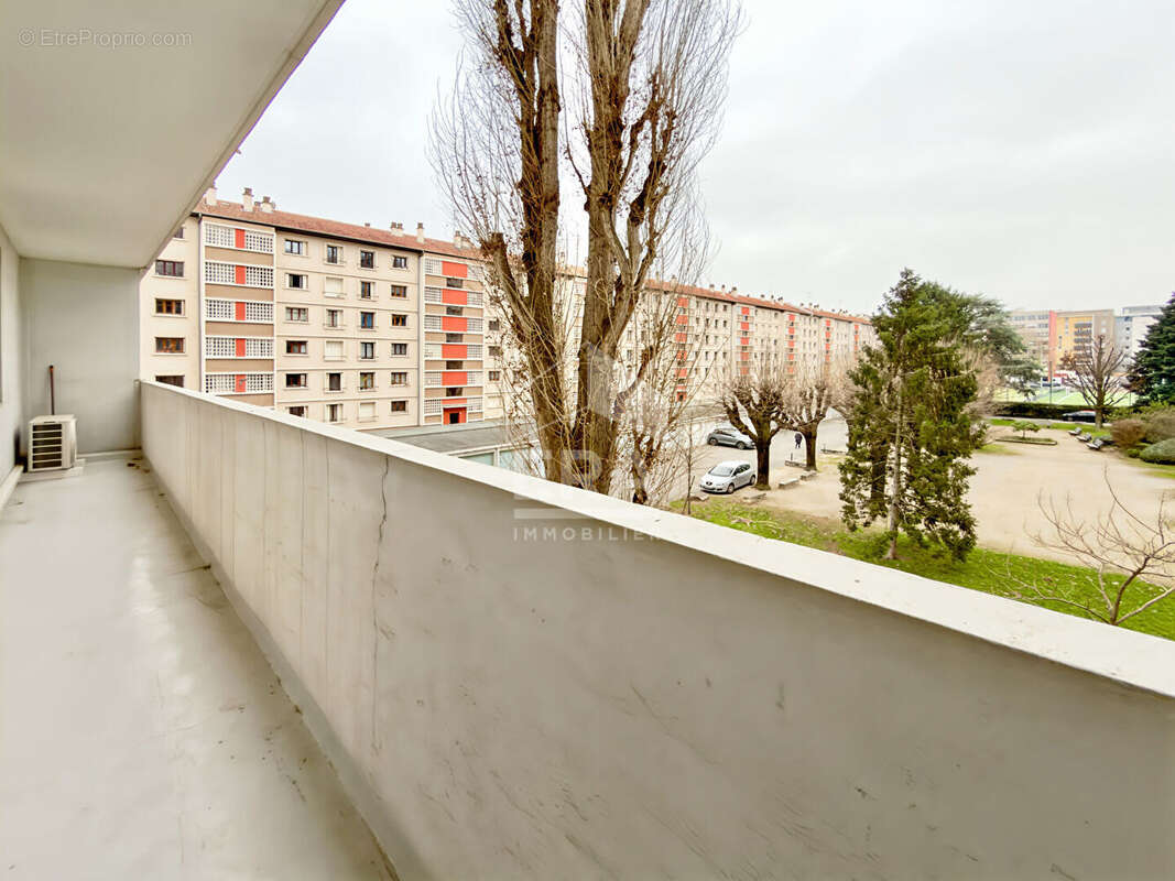 Appartement à VILLEURBANNE
