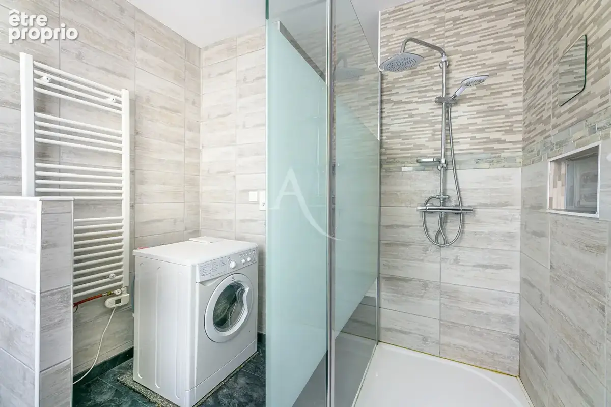 Tours La Fuye-Velpeau - Maison de Ville  115m2 - 2 box - Pas de jardin - photo 15