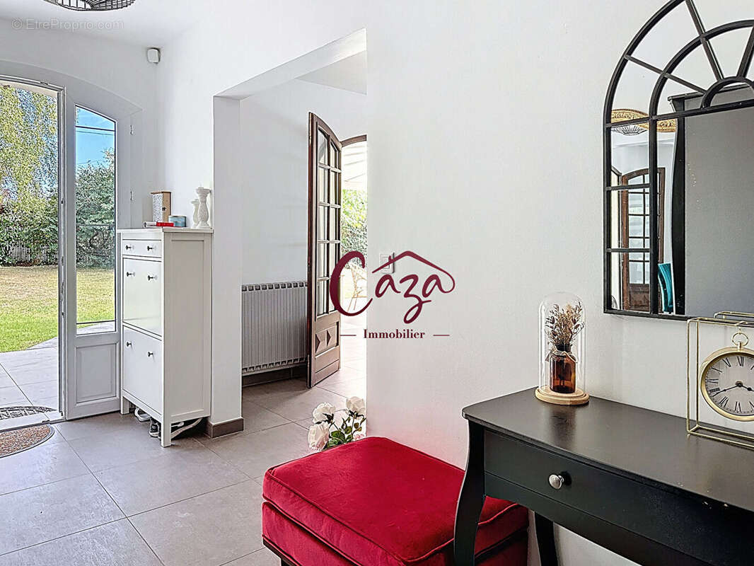 Maison à SALLEBOEUF