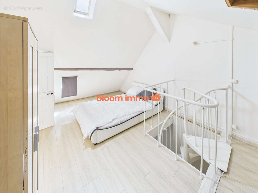 Appartement 79 m² à Chambery  - photo 9