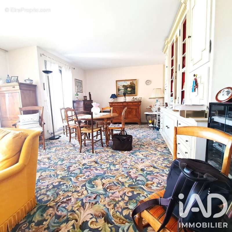 Appartement 94 m² à La Rochelle  - photo 2
