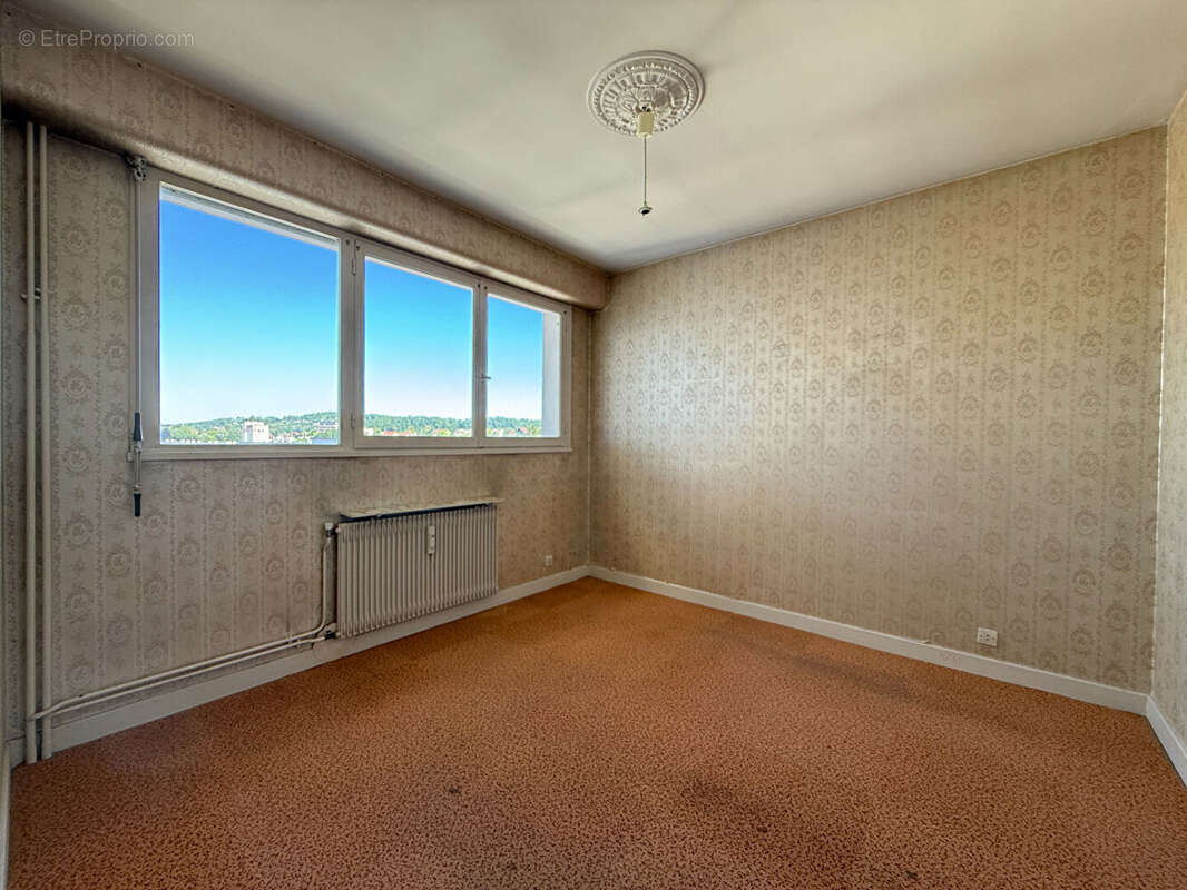 Appartement à LONS-LE-SAUNIER