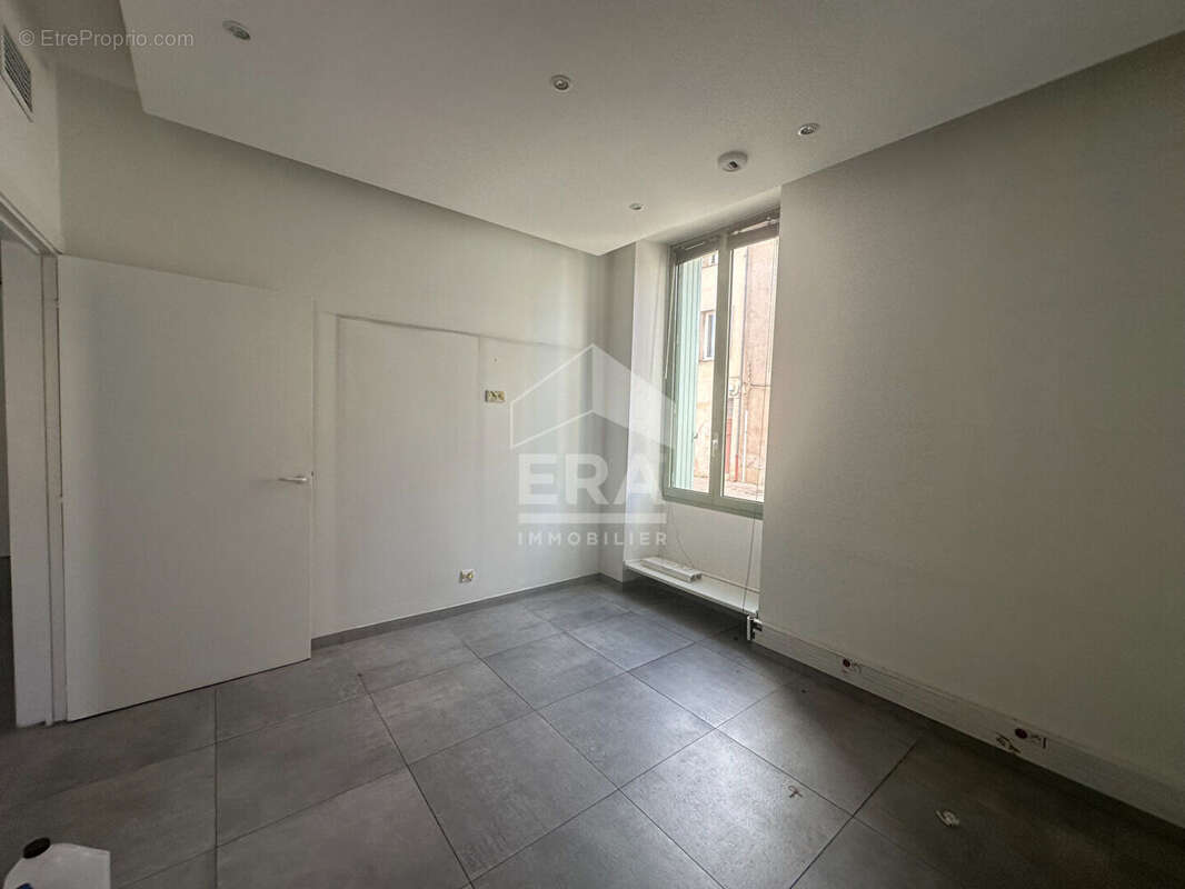 Appartement à SAINT-MAXIMIN-LA-SAINTE-BAUME